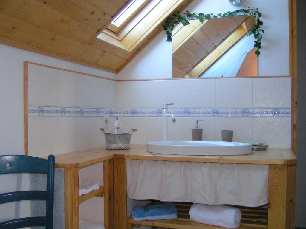 La Freneraie Otel Paulhac  Oda fotoğraf